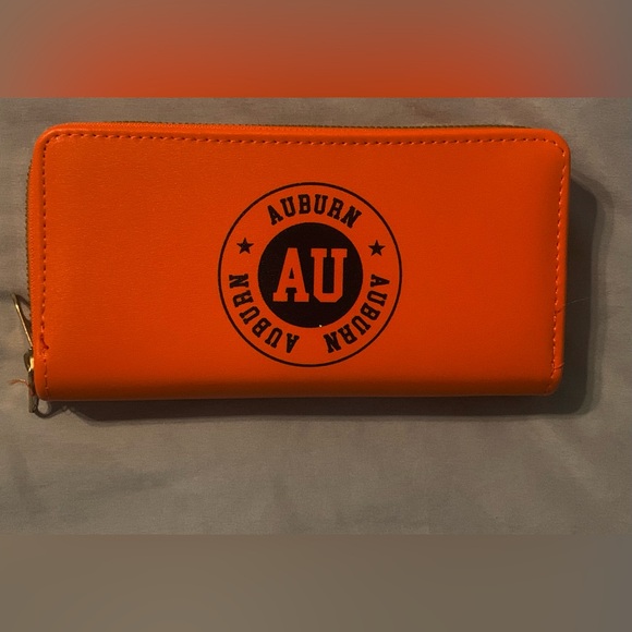 Women’s Auburn Double Zip Around Large Wallet AU Orange Blue NEW 7.5x4x1.5 - Picture 1 of 6
